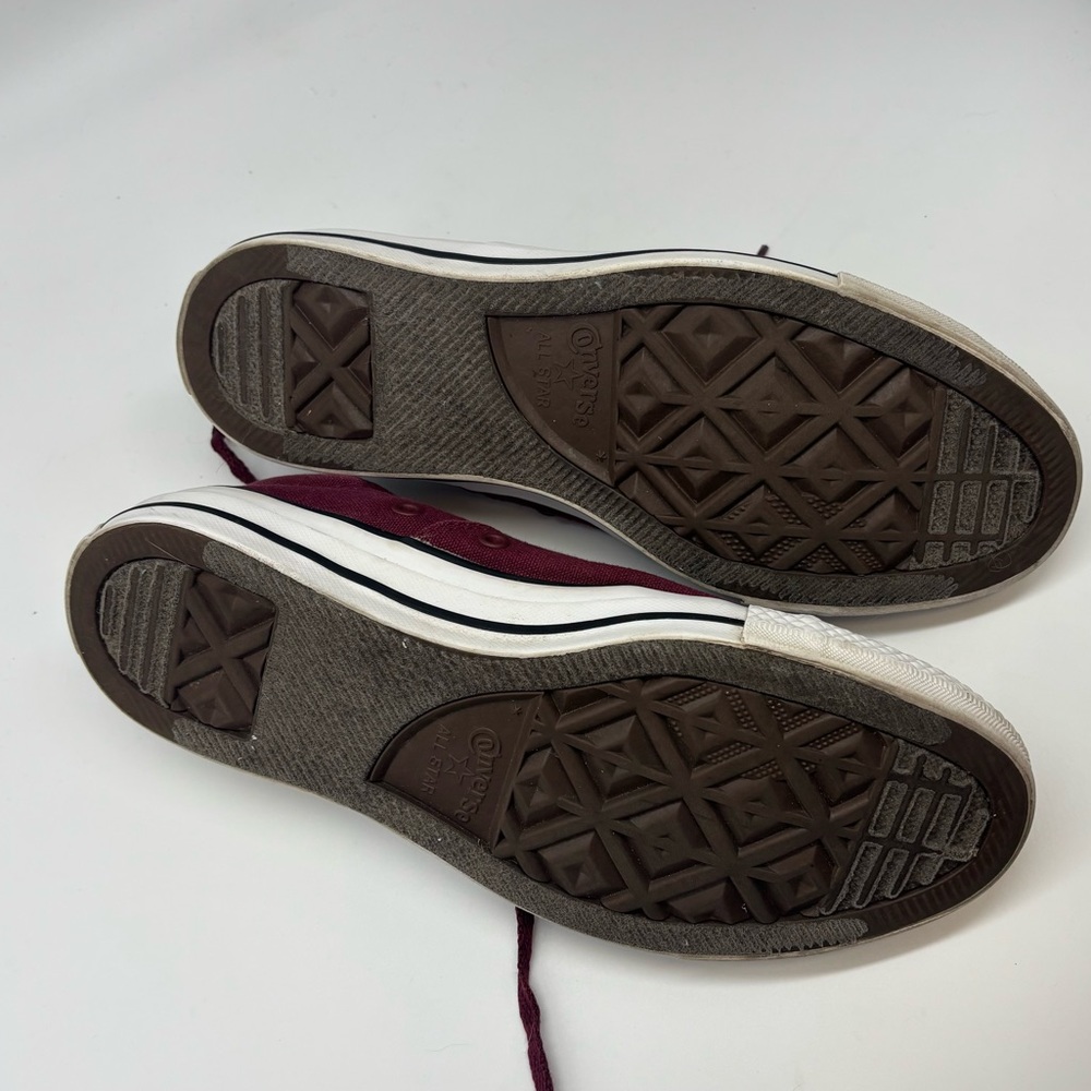 Maroon Converse Chuck Taylor All Star women’s size 9 - Picture 8 of 8